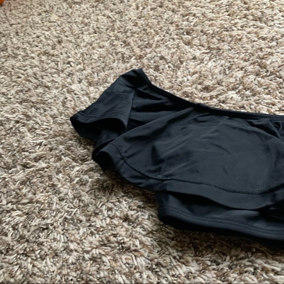 SWIM SUIT - Picture 4 of 6